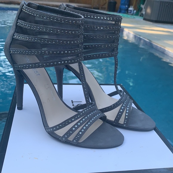 Rarely worn Women’s Nine West high heels - Picture 1 of 12